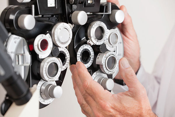 optometrist - eye exam - eye care - wilmington nc