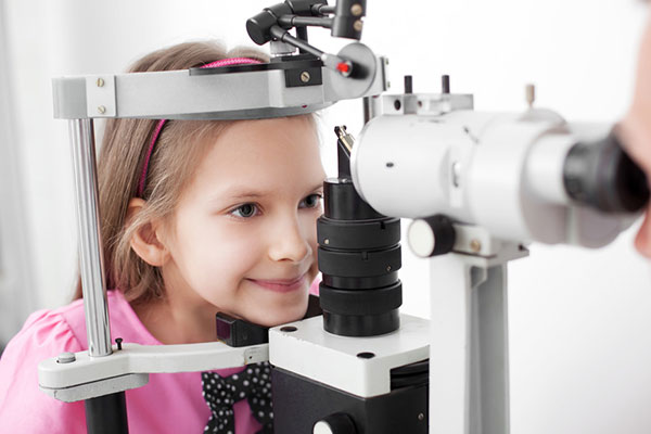 children eye exam - optometrist - eye care - wilmington nc